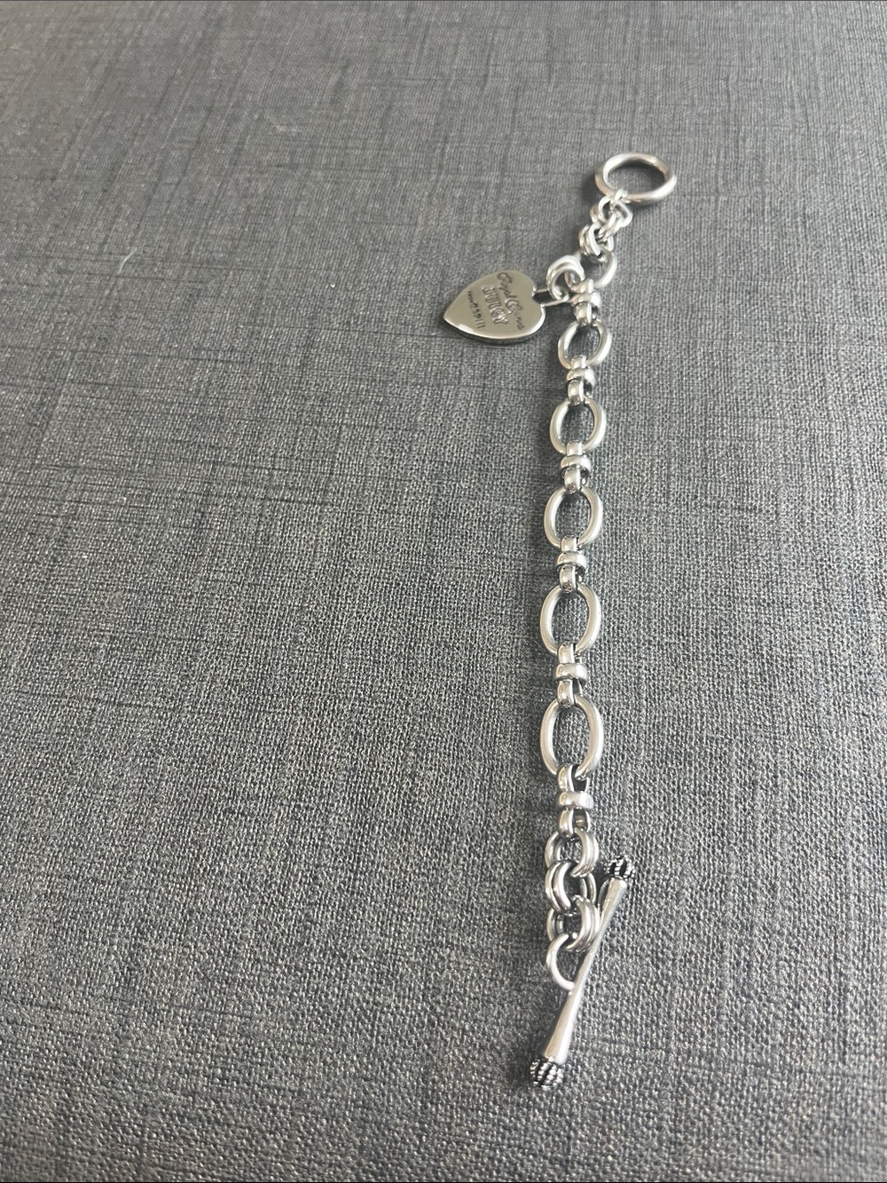 Juicy Couture Silver Heart Charm Chain Bracelet - Picture 3 of 3